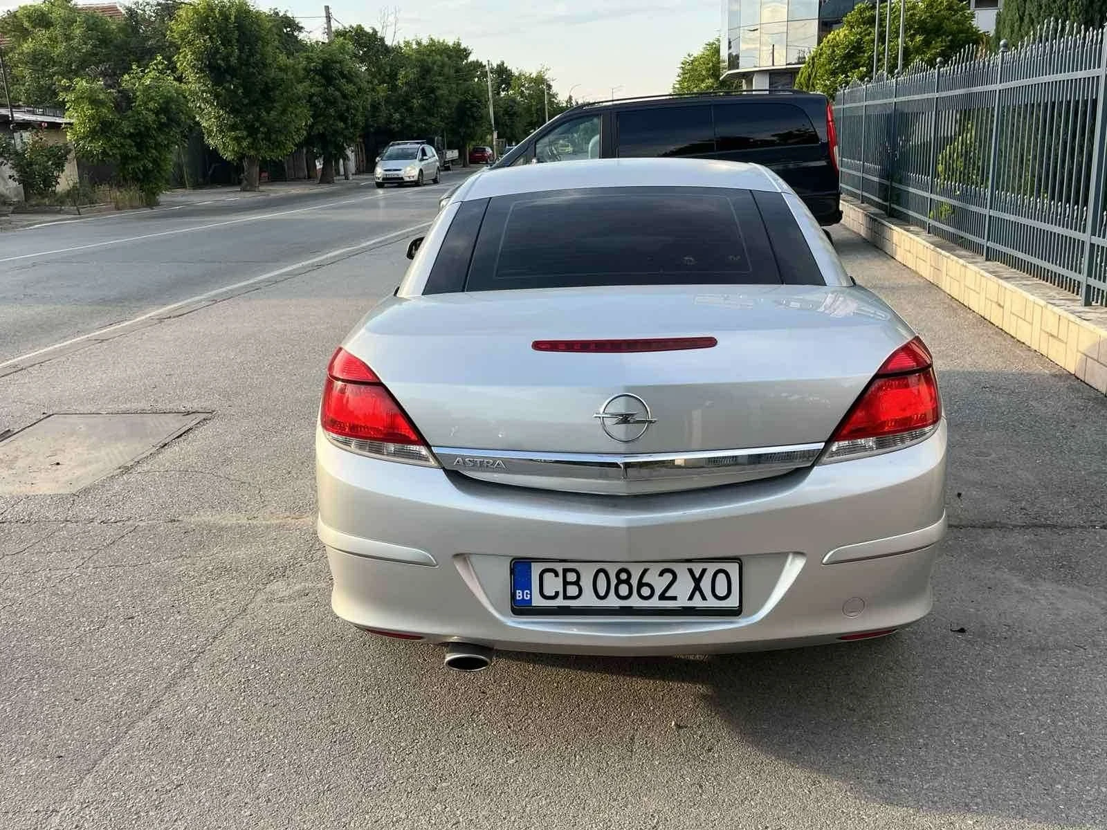 Opel Astra, снимка 2 - Автомобили и джипове - 55015118