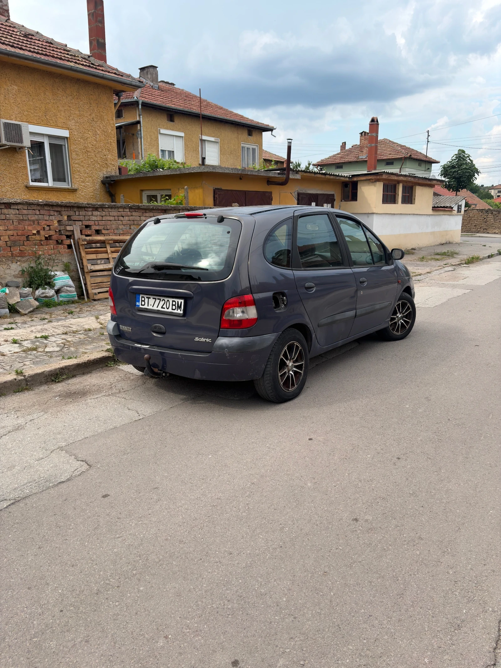 Renault Scenic, снимка 3 - Автомобили и джипове - 55155126