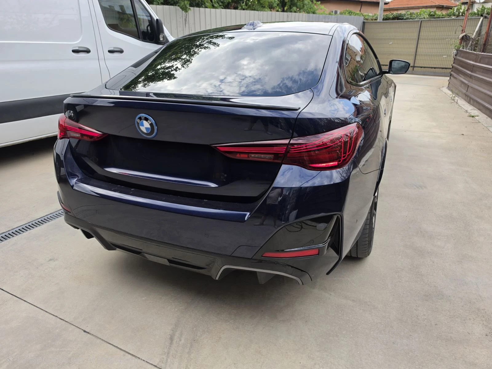 BMW i4 xDrive40 Facelift, снимка 5 - Автомобили и джипове - 55204454