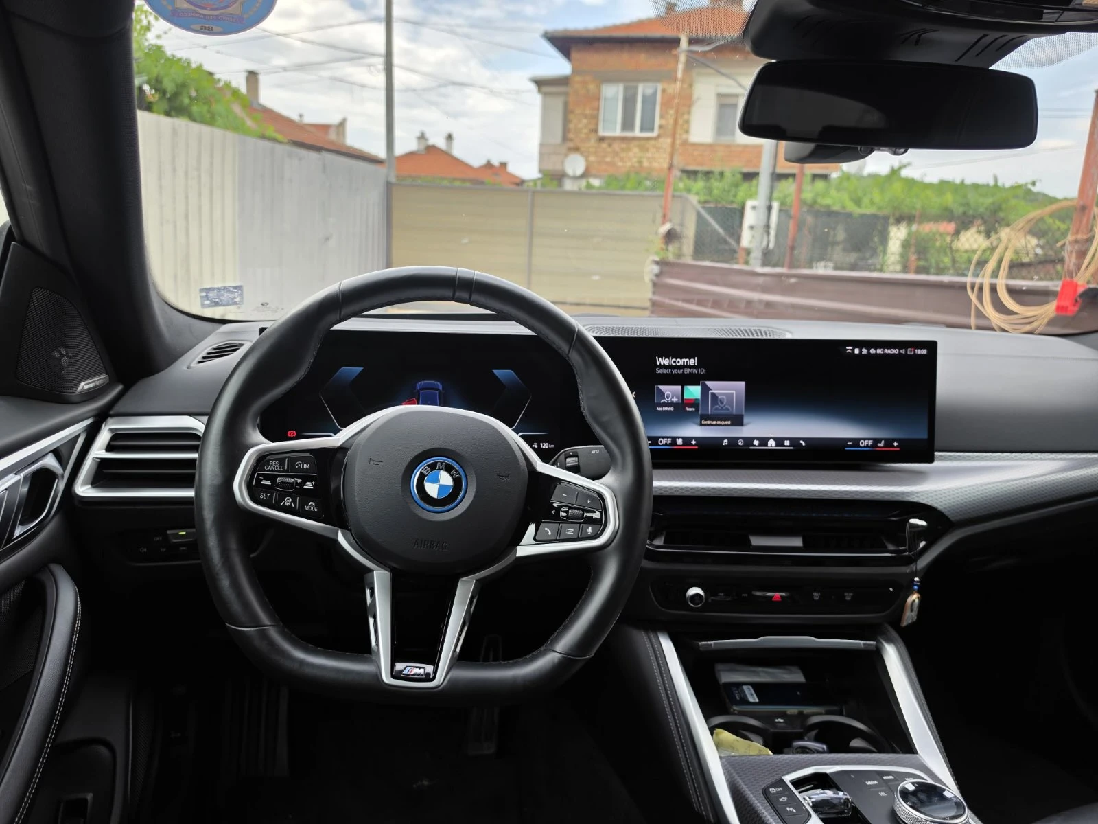 BMW i4 xDrive40 Facelift, снимка 9 - Автомобили и джипове - 55204454