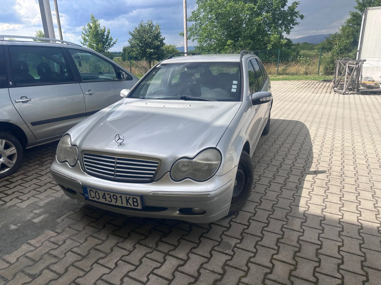 Mercedes-Benz C 220