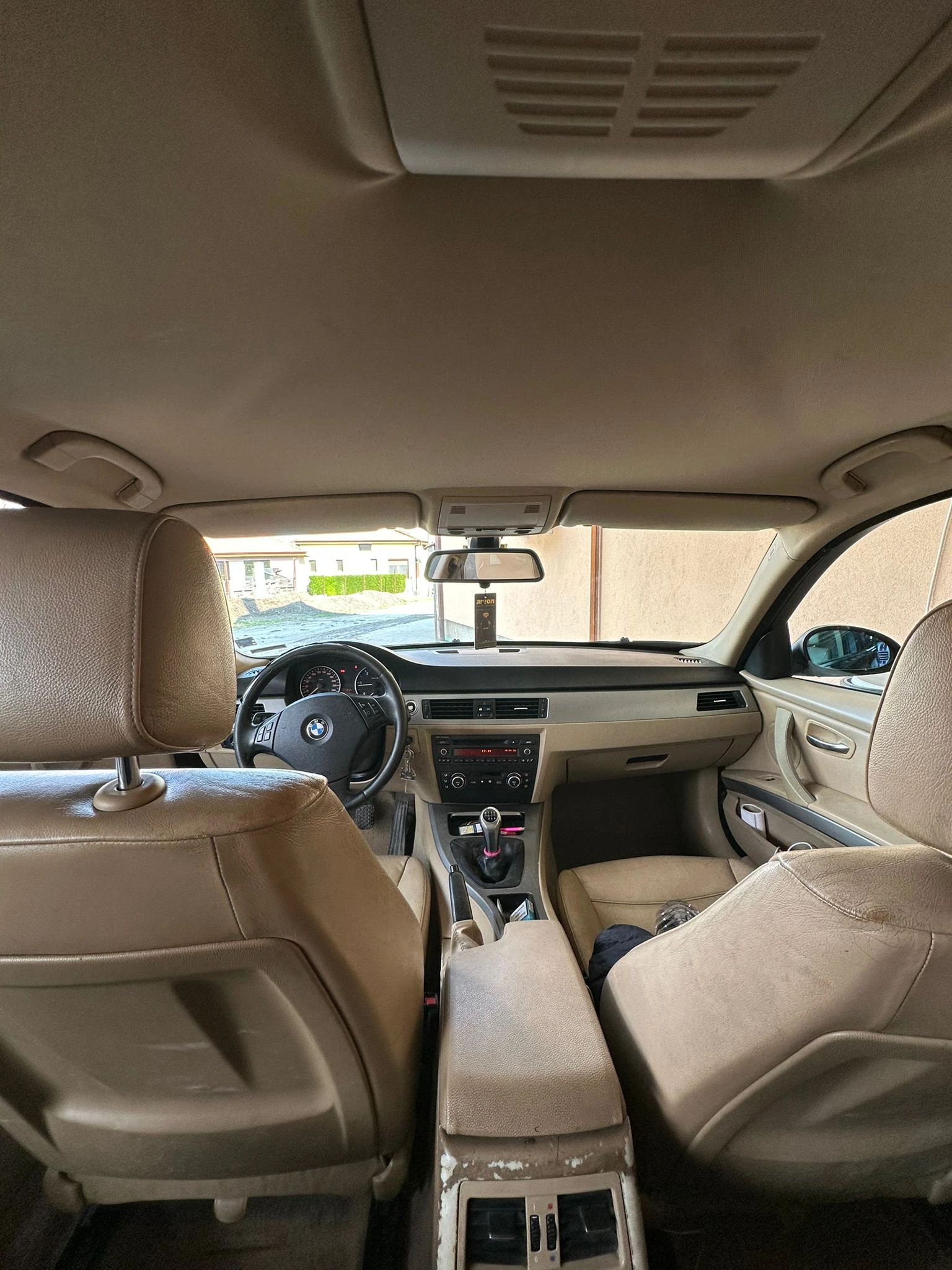 BMW 320, снимка 6 - Автомобили и джипове - 55583765