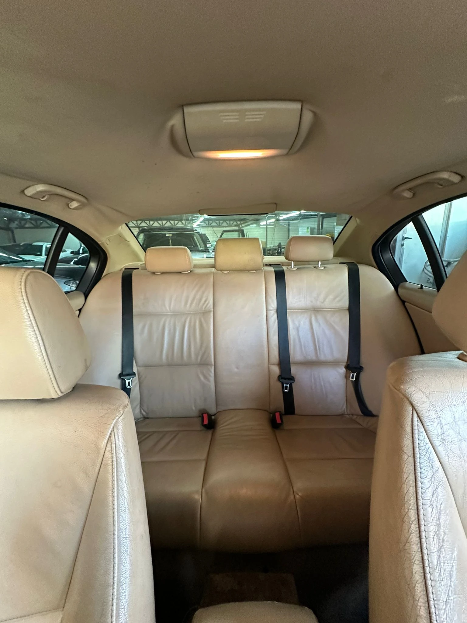 BMW 320, снимка 7 - Автомобили и джипове - 55583765