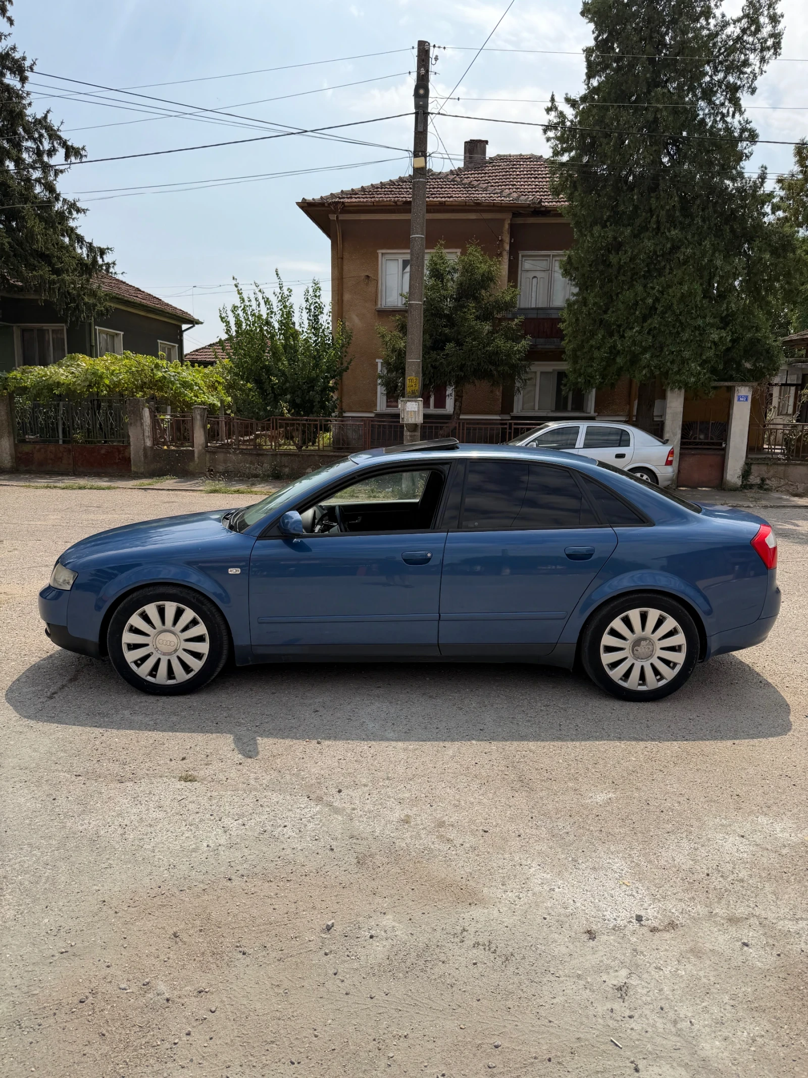 Audi A4, снимка 2 - Автомобили и джипове - 55836790