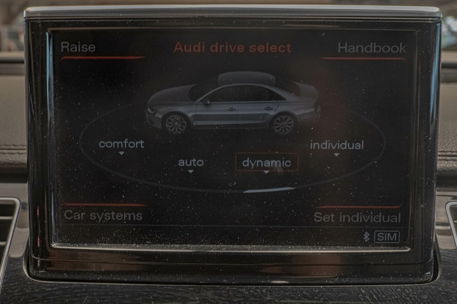 Audi A8 4.2TDI/Обдухване/BOSE/HuD/Обдухване/Алкантар/Камер, снимка 9 - Автомобили и джипове - 56201338