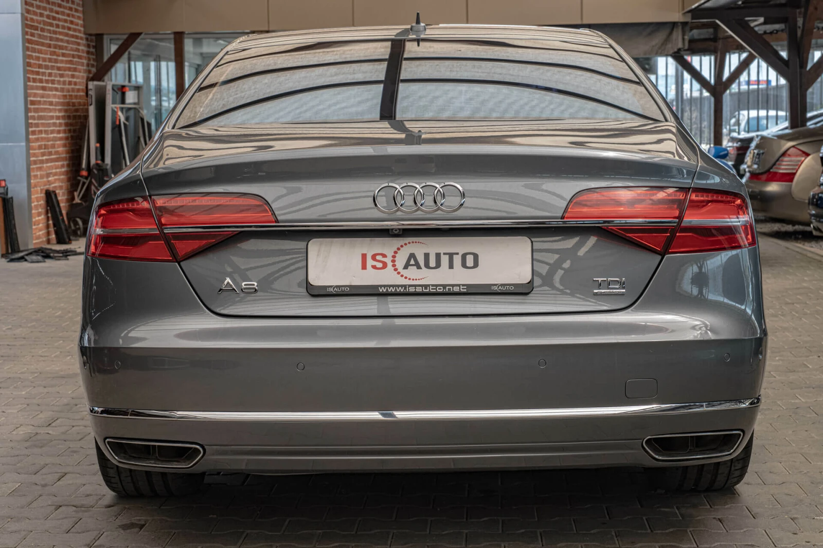 Audi A8 4.2TDI/Обдухване/BOSE/HuD/Обдухване/Алкантар/Камер, снимка 4 - Автомобили и джипове - 56201338