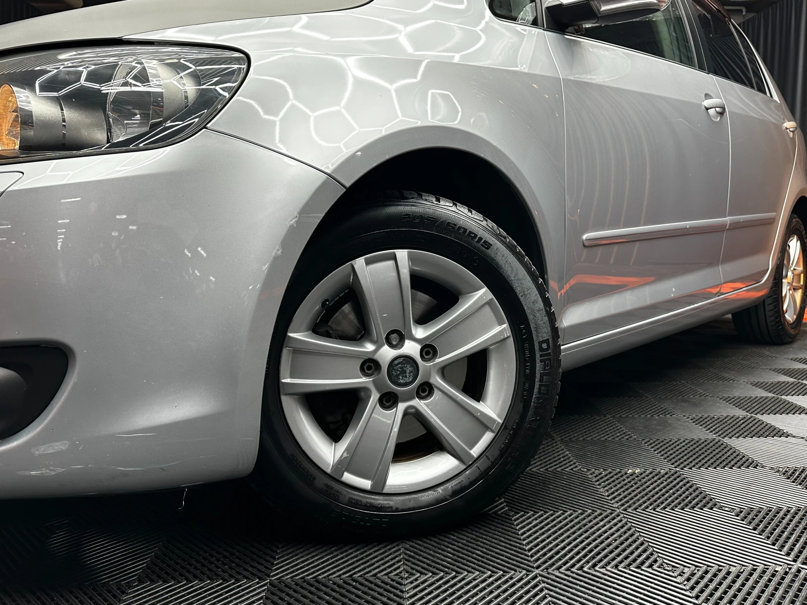 VW Golf Plus 2.0d 110 к.с. , снимка 2 - Автомобили и джипове - 56311067