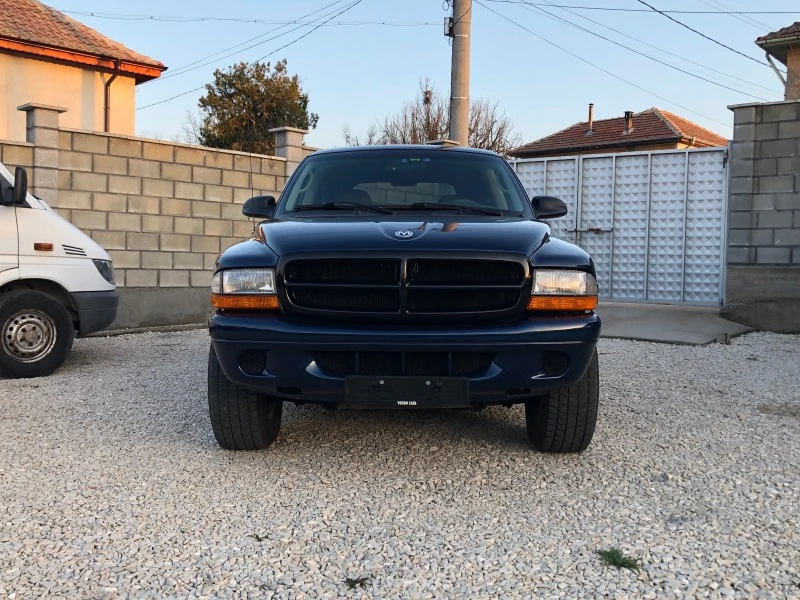 Dodge Durango 5.9 V8 MAGNUM SLT PLUS-7 МЕСТЕН ШВЕЙЦАРИЯ, снимка 7 - Автомобили и джипове - 44342577