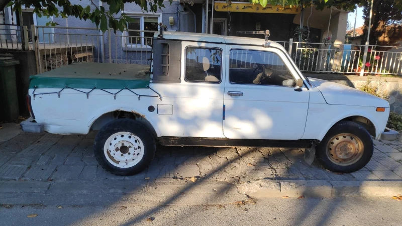 Lada Niva, снимка 3 - Автомобили и джипове - 47648390