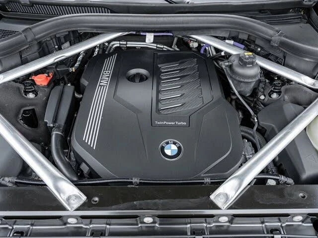 BMW X7 40i* M SPORT* INDIVIDUAL* DISTRONIC* HARMAN* МАСАЖ, снимка 6 - Автомобили и джипове - 55264472