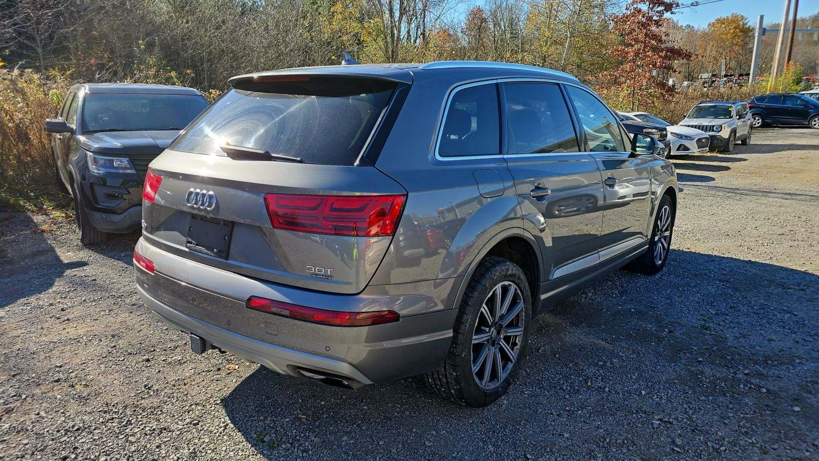 Audi Q7 пано* 360* дистроник* дигитално табло* BOSE - изображение 4