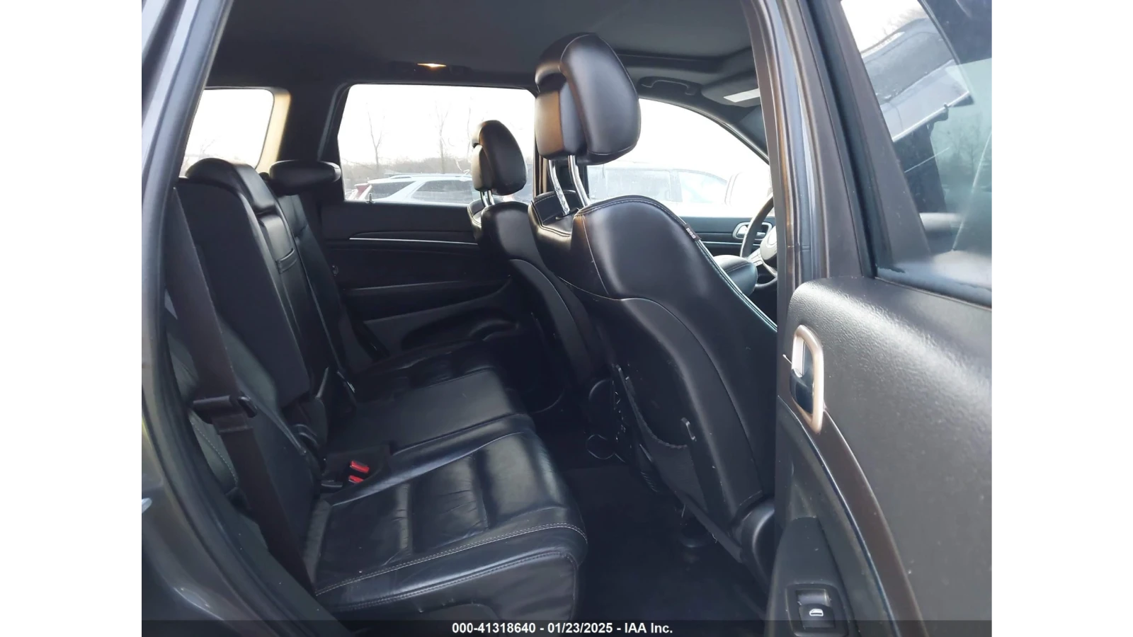 Jeep Grand cherokee LIMITED* 8ZF* ПОДГРЕВ* КАМЕРА* КЕЙЛЕС - изображение 9