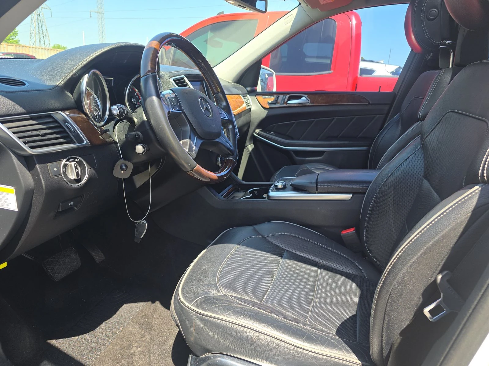 Mercedes-Benz GL 500 550/ПОДГРЕВ/ОБДУХВАНЕ/ДИСТРОНИК/КАМЕРА/ПАНОРАМА - изображение 8