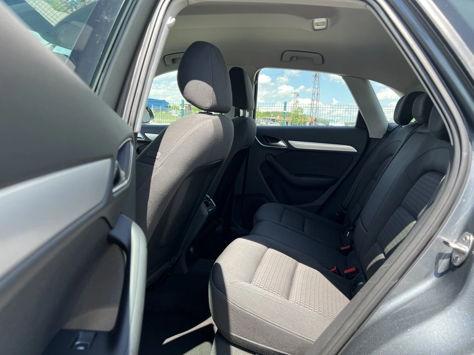 Audi Q3 | Mobile.bg   13