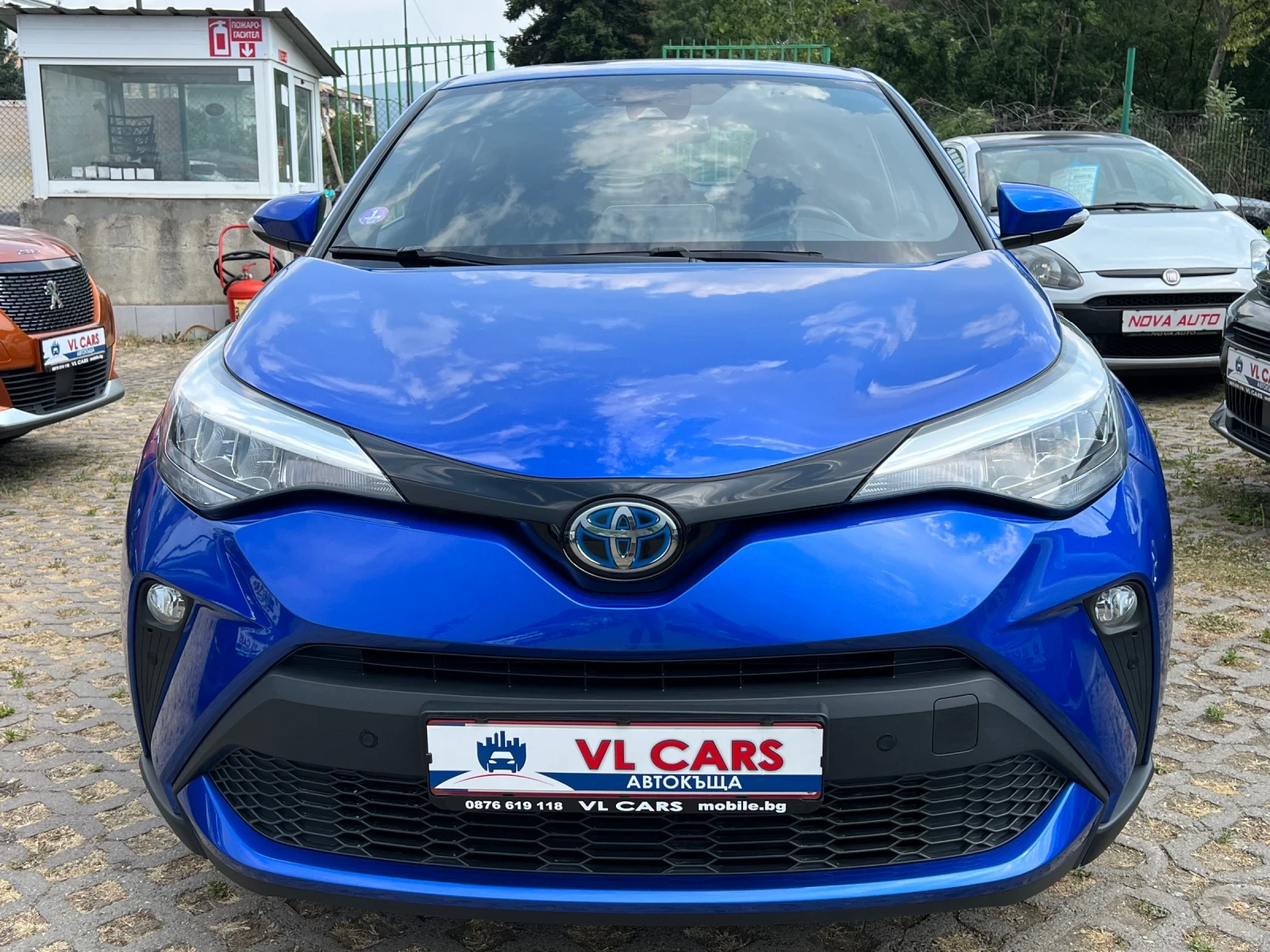 Toyota C-HR 2.0 HYBRID  - изображение 2
