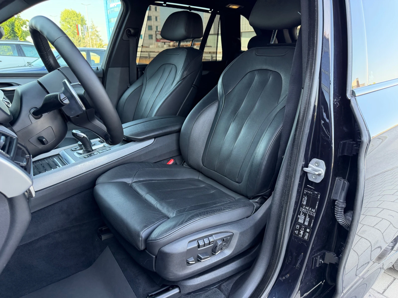 BMW X5 M-PACK-FULL-AMBIENTE-�������-KAMERA-�����-�����- | Mobile.bg � ����������� 10