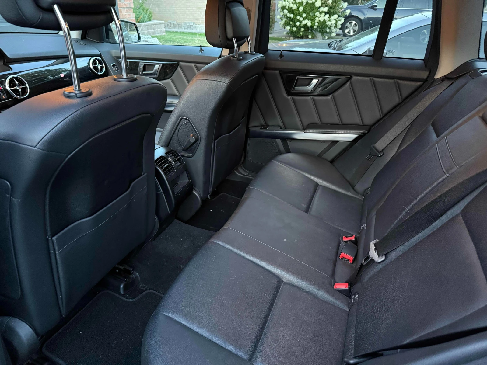 Mercedes-Benz GLK * 350 * 4MATIC * CARFAX * ЦЕНА ДО БГ - изображение 9