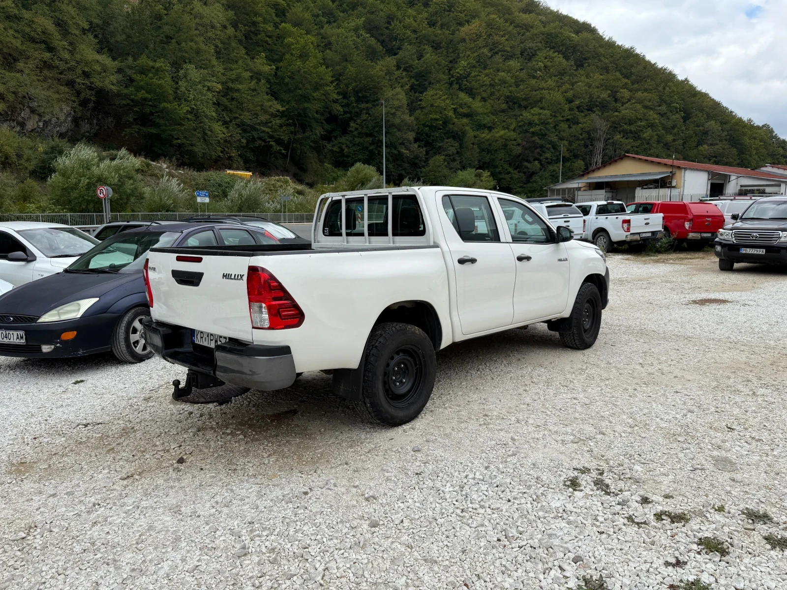Toyota Hilux 2.4D4D НОВ ВНОС - изображение 6