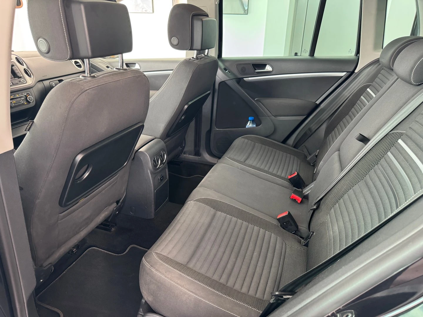 VW Tiguan Sport&Style 2.0TDI BMT 4MOTION - изображение 8