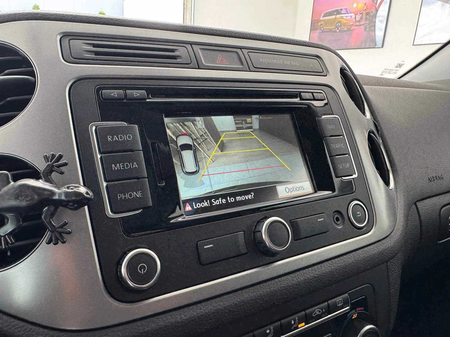 VW Tiguan Sport&Style 2.0TDI BMT 4MOTION | Mobile.bg   12