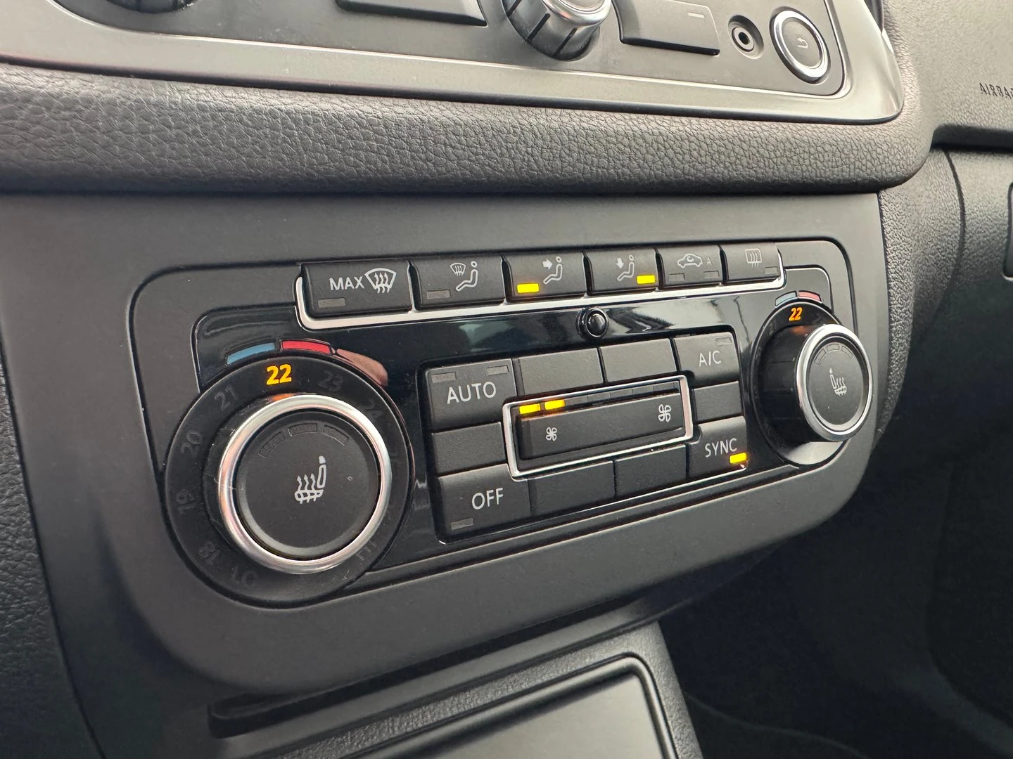 VW Tiguan Sport&Style 2.0TDI BMT 4MOTION | Mobile.bg   13