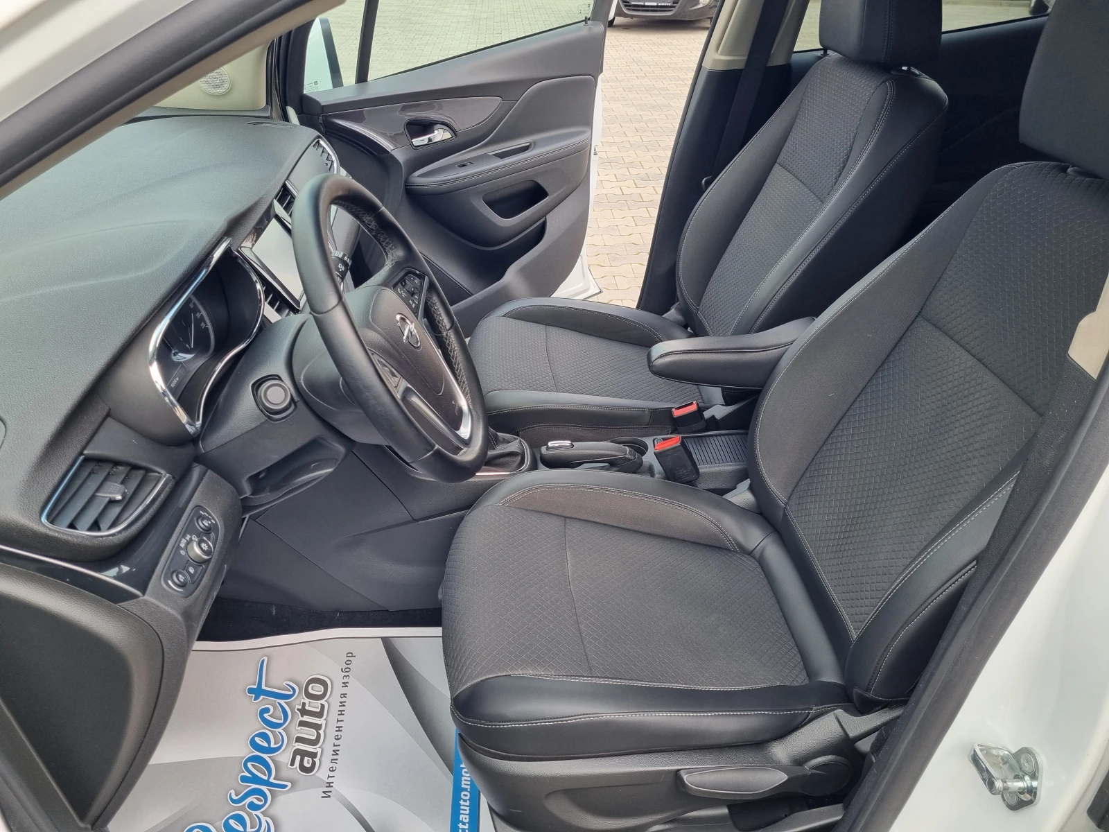 Opel Mokka 1.4 ГАЗ 2017г. СЕРВИЗНА ИСТОРИЯ в OPEL !, снимка 8 - Автомобили и джипове - 53861967