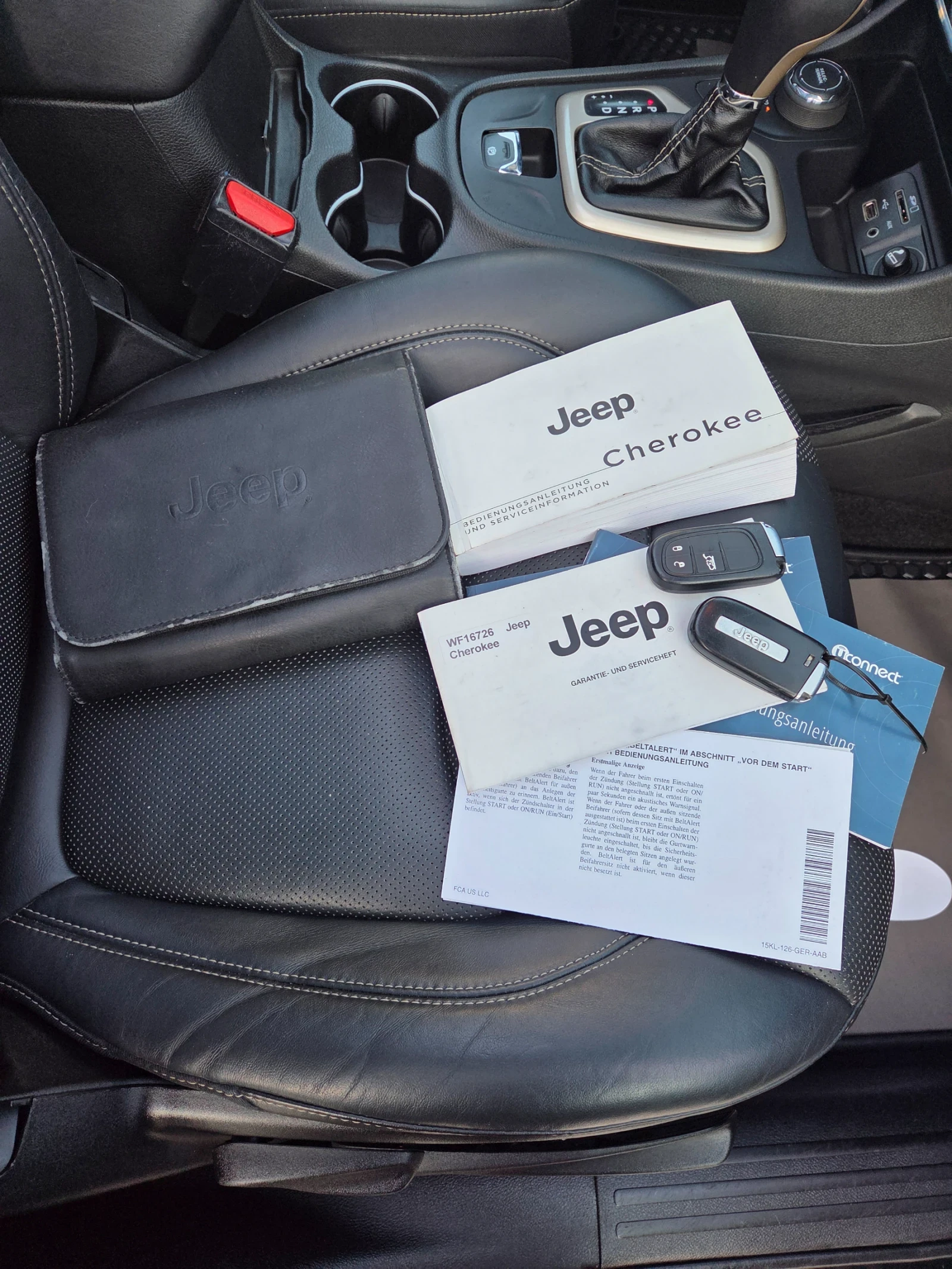 Jeep Cherokee 2.2LIMITED 4X4, снимка 16 - Автомобили и джипове - 53977056