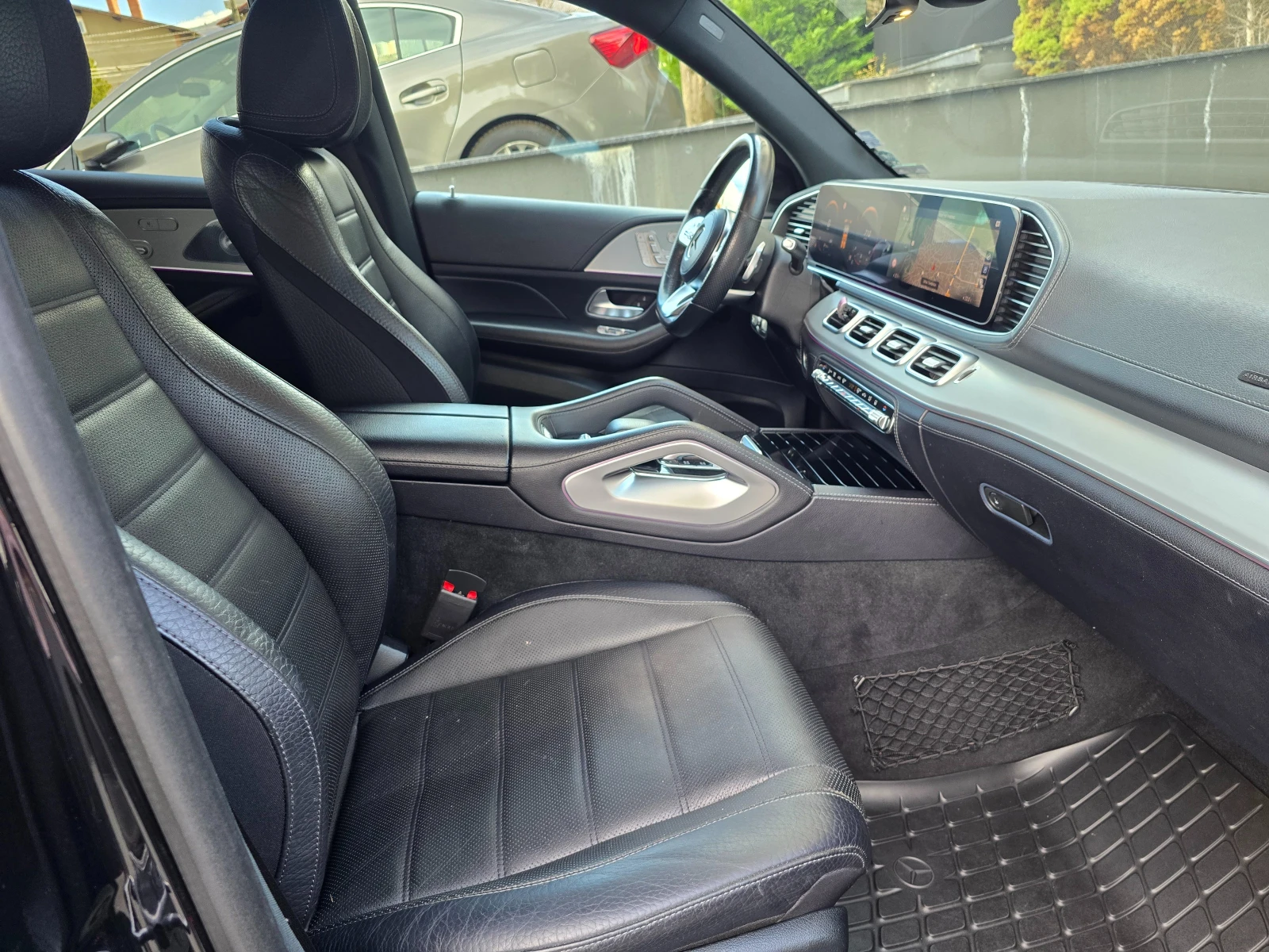 Mercedes-Benz GLS 400 d AMG Full, снимка 12 - Автомобили и джипове - 54125759