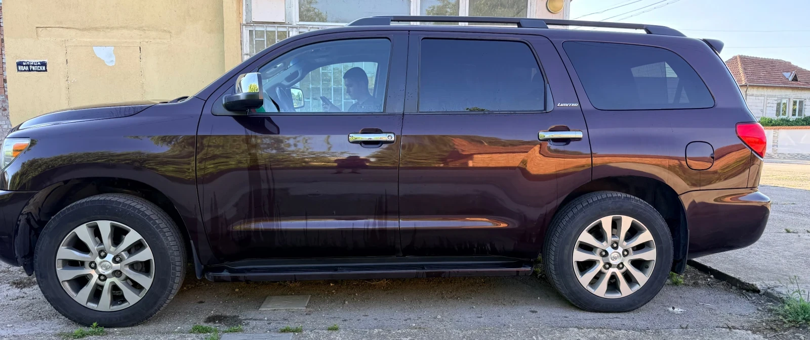 Toyota Sequoia LIMITED, снимка 17 - Автомобили и джипове - 55105810