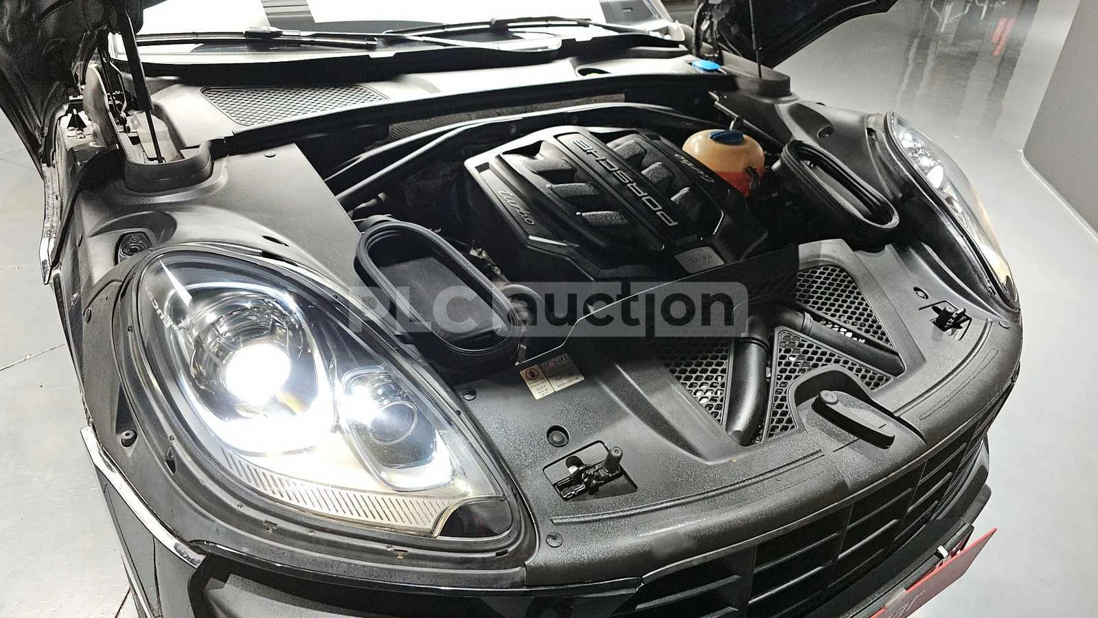 Porsche Macan Turbo PDK| DIST| PANO| CAM| ���.��������� | Mobile.bg � ����������� 16