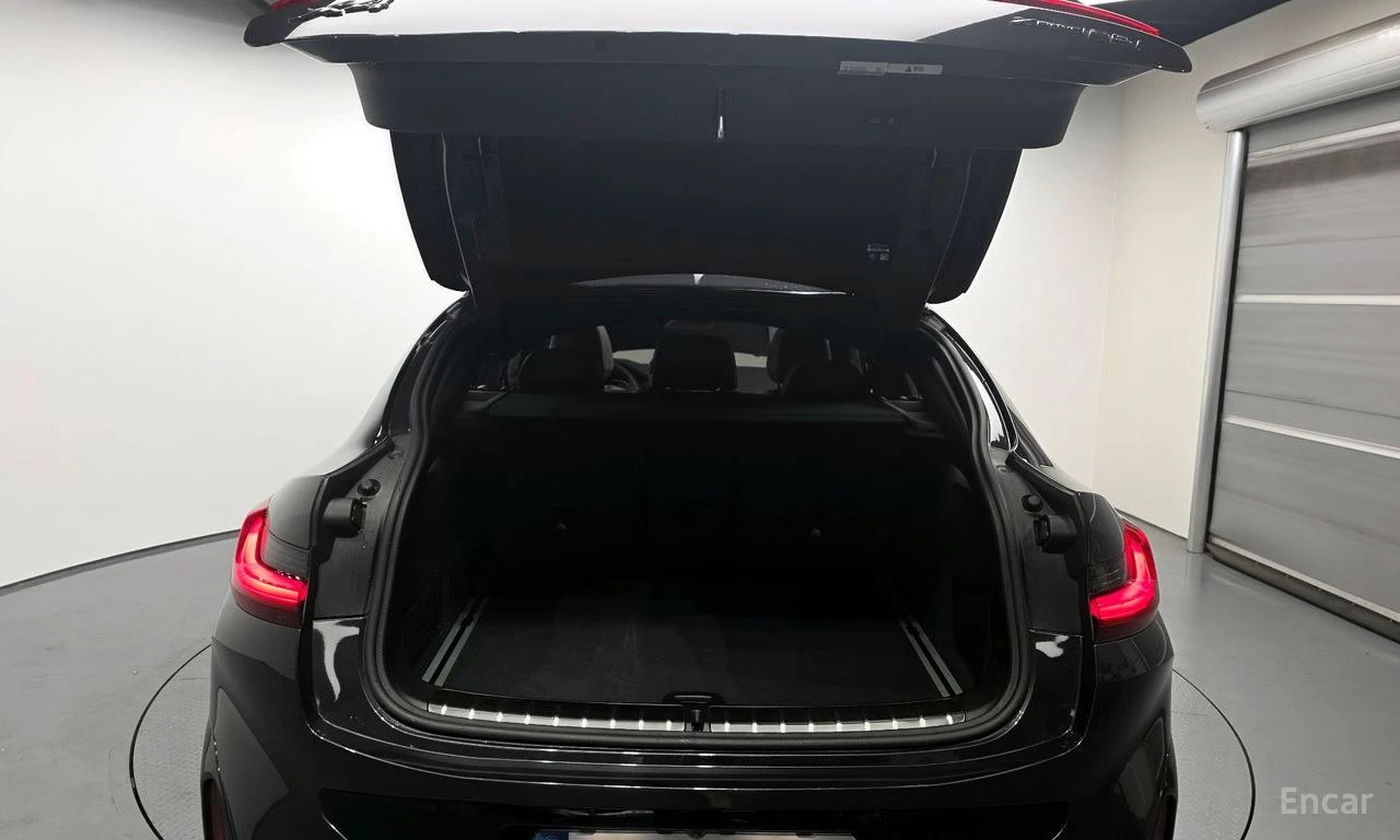 BMW X4 xDRIVE20i* M* SPORT* PRO* SPECIAL EDITION* ОБДУХВА, снимка 14 - Автомобили и джипове - 54760353