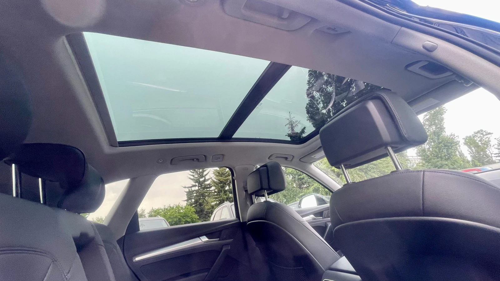 Audi Q5 2.0 TFSI, всички екстри, НАЛИЧНА В СОФИЯ, снимка 10 - Автомобили и джипове - 55018247