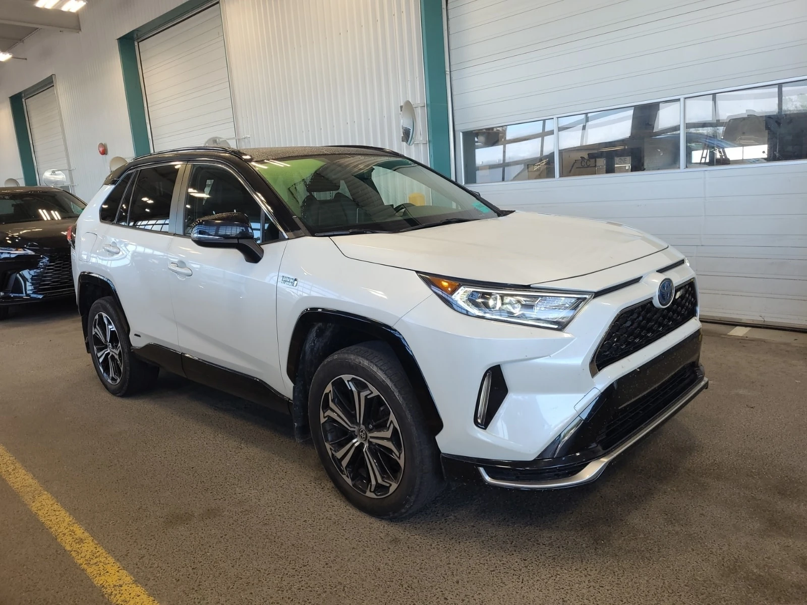 Toyota Rav4 XSE /CARFAX/КОЖА/ХИБРИД/, снимка 2 - Автомобили и джипове - 55990792