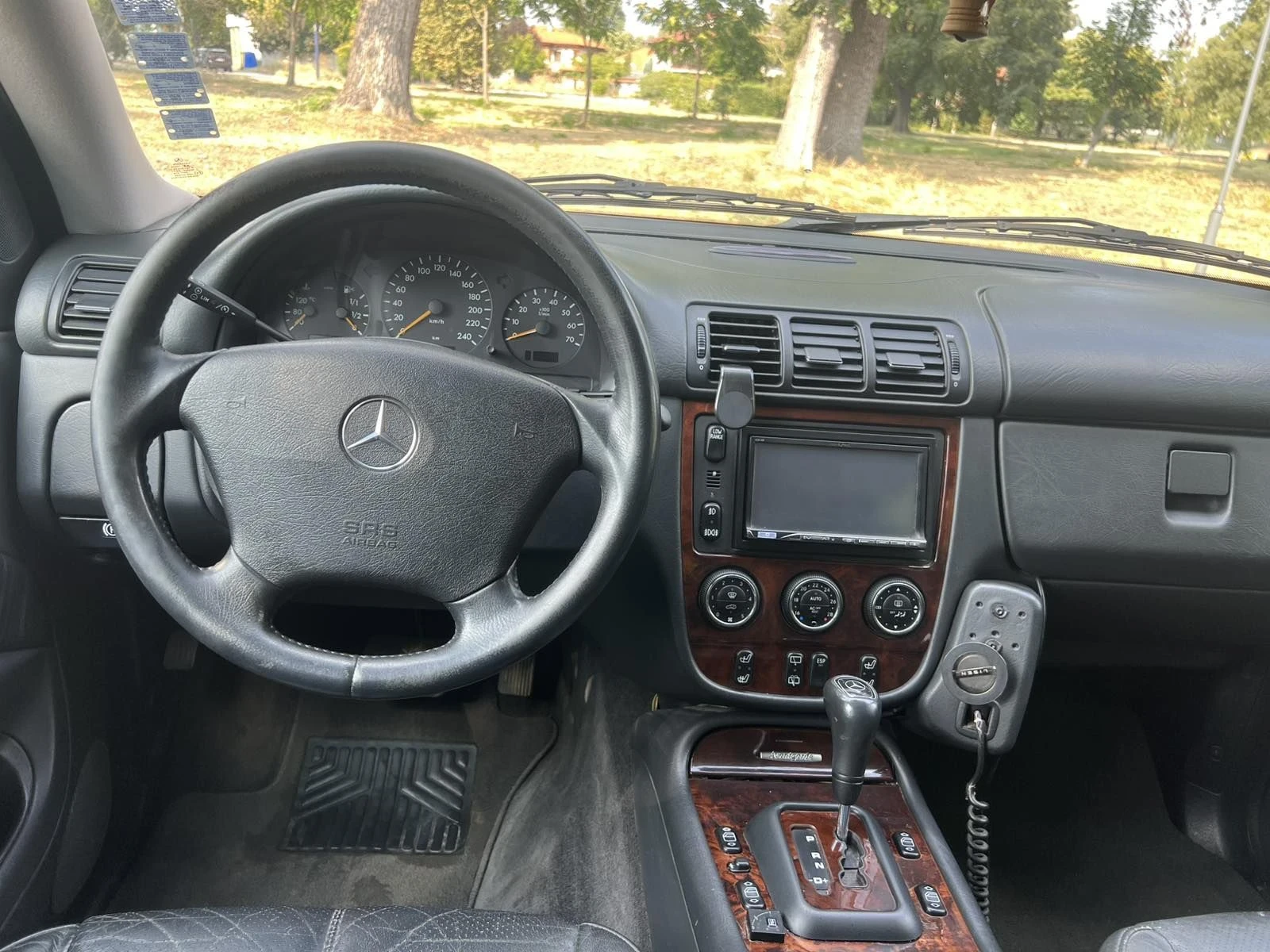 Mercedes-Benz ML 320 Facelift , снимка 6 - Автомобили и джипове - 56363494