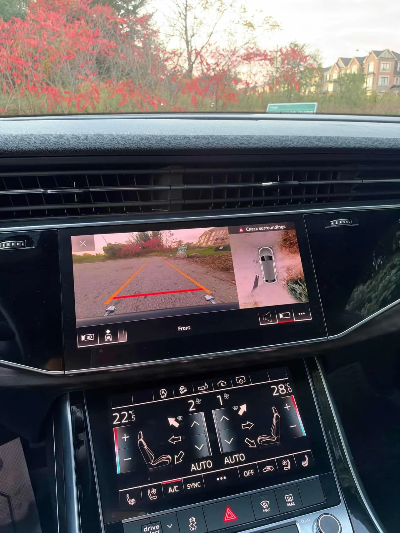Audi Q8 * Progressiv * CARFAX * ЦЕНА ДО БГ, снимка 11 - Автомобили и джипове - 56599720