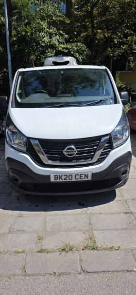  Nissan NV300