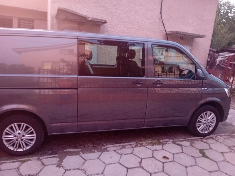 VW Transporter 2.0tdi 204h дистроник, снимка 7 - Бусове и автобуси - 51629760