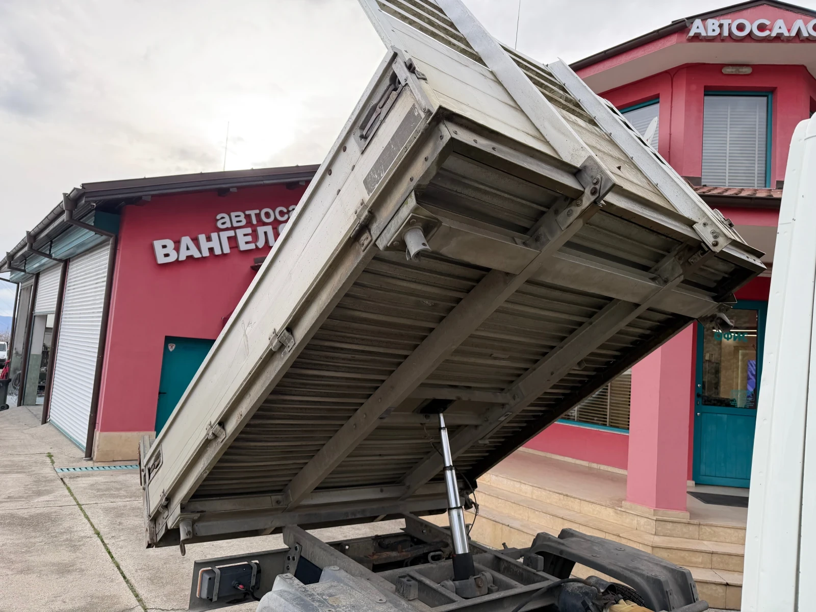 Iveco Daily 3.0HPT* 35C14* 6+ 1 ����� | Mobile.bg � ����������� 11