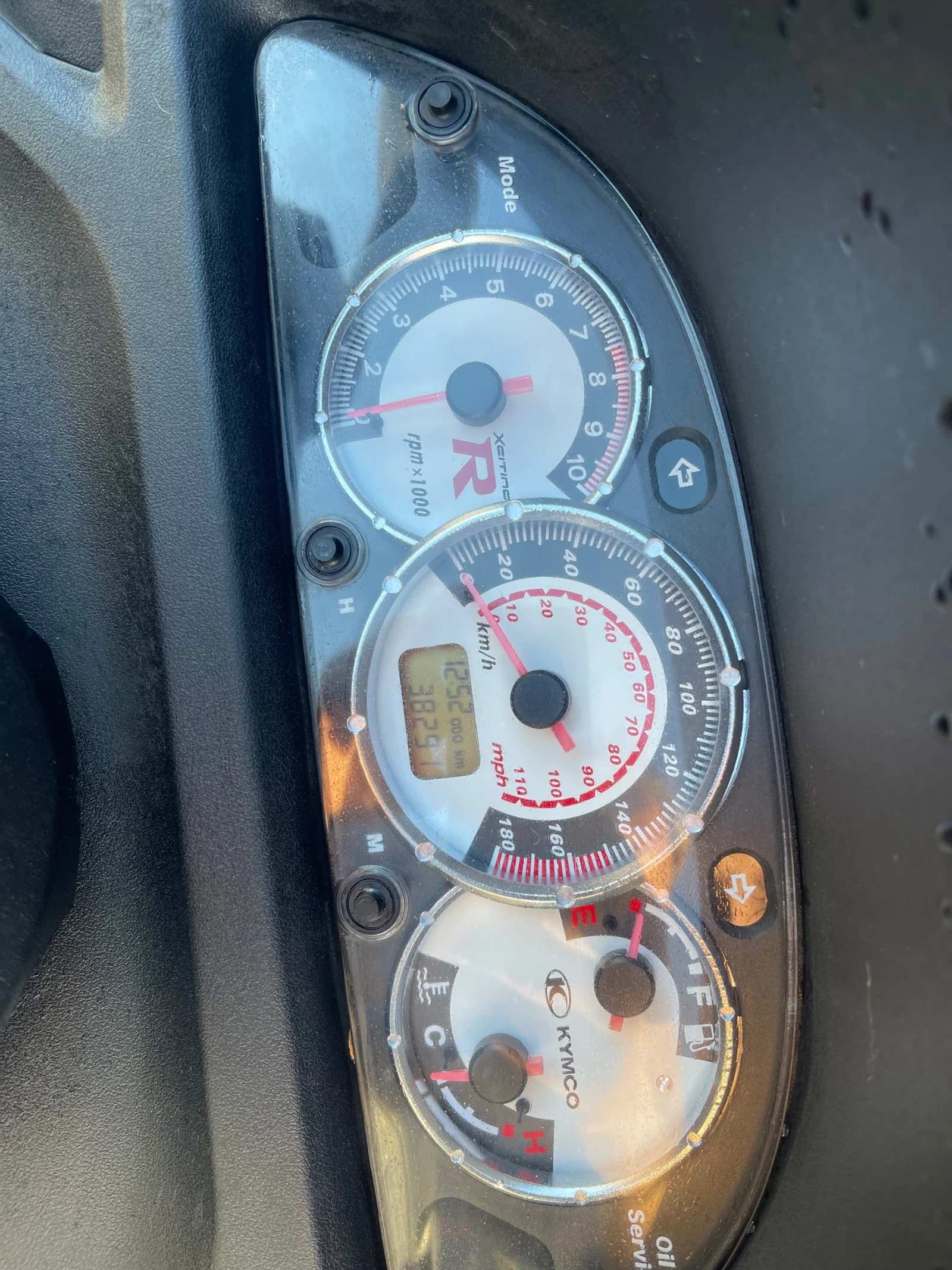 Kymco Xciting 500R, снимка 4 - Мотоциклети и мототехника - 54092181