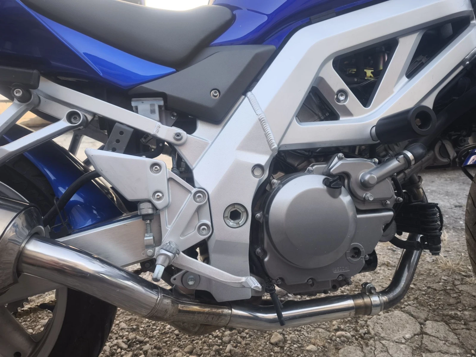 Suzuki SV, снимка 12 - Мотоциклети и мототехника - 55876584