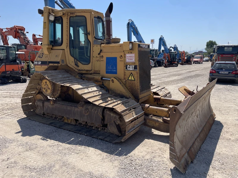 Булдозер Cat D4H, снимка 6 - Индустриална техника - 51018216