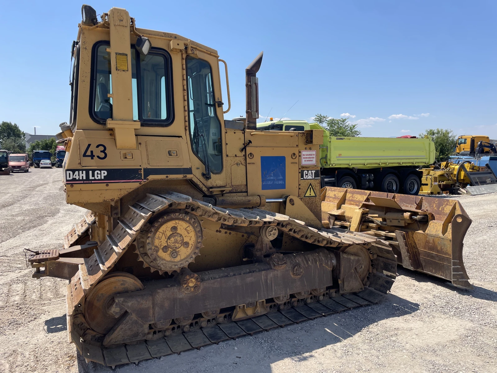 Булдозер Cat D4H - изображение 9