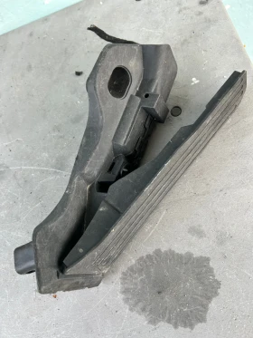 1K1721503M Педал газ  Volkswagen SEAT , снимка 2