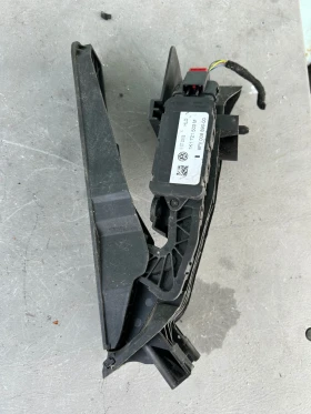 1K1721503M Педал газ  Volkswagen SEAT , снимка 1 - Части - 53632844