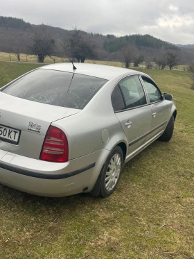 Skoda Superb 1.8T, снимка 3