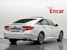 Honda Accord 2.0 Hybrid Touring, снимка 2