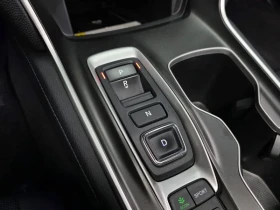 Honda Accord 2.0 Hybrid Touring, снимка 9