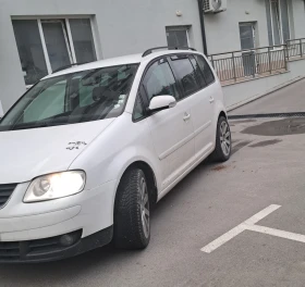 VW Touran 2000 tdi, снимка 2