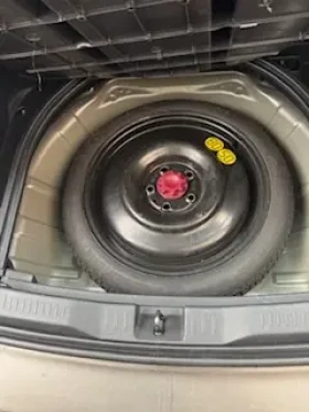 Toyota Auris, снимка 7