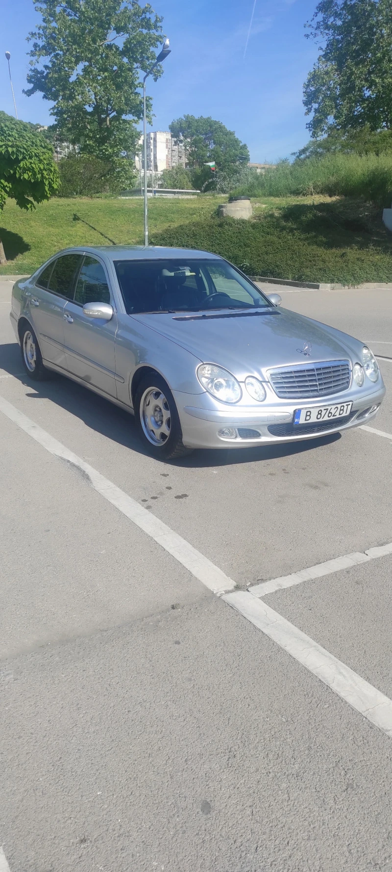 Mercedes-Benz E 270, снимка 3 - Автомобили и джипове - 47572173